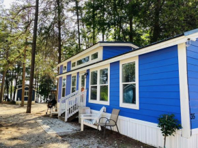Lakefront Property Two Bedroom #35 at Long Cove Resort